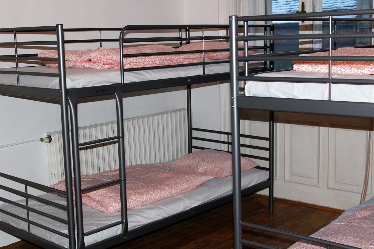 Black Dog Hostel Budapest Eksteriør bilde